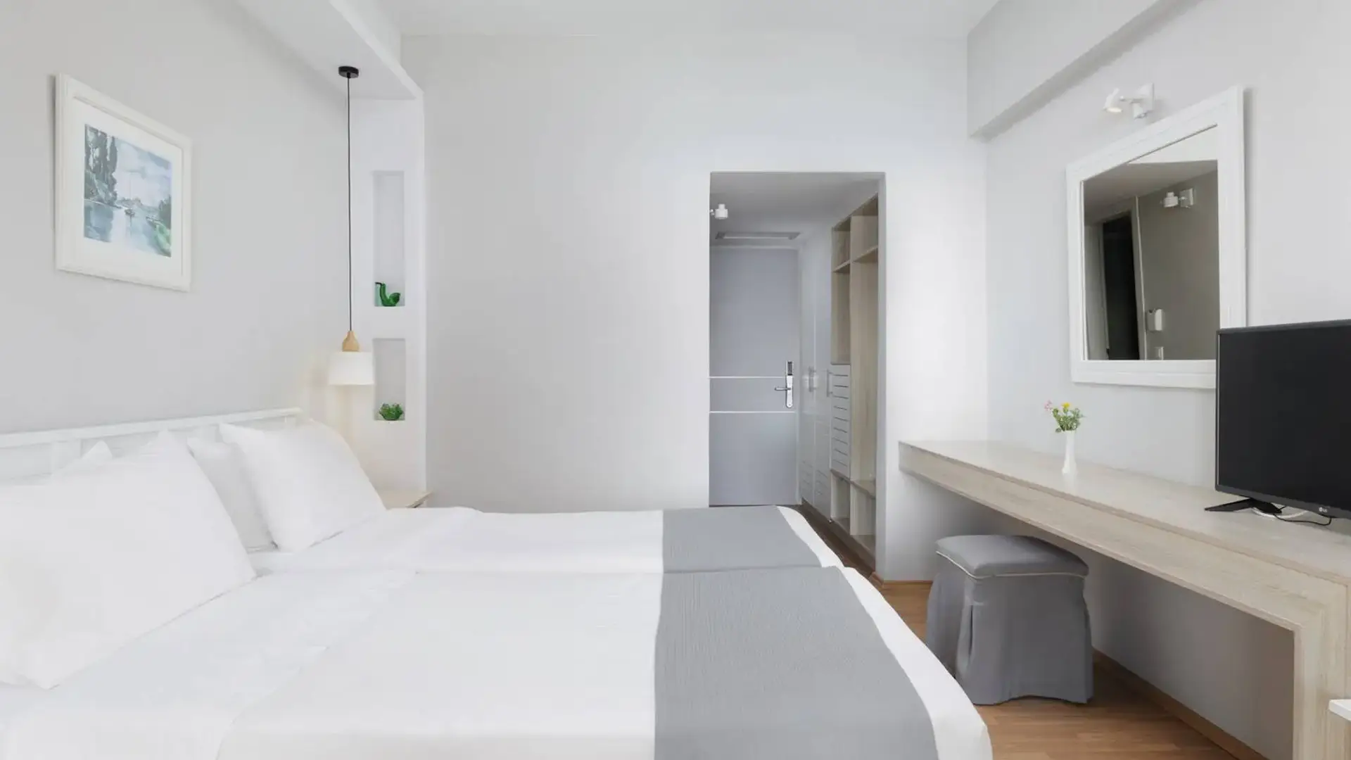 Elea Beach Hotel