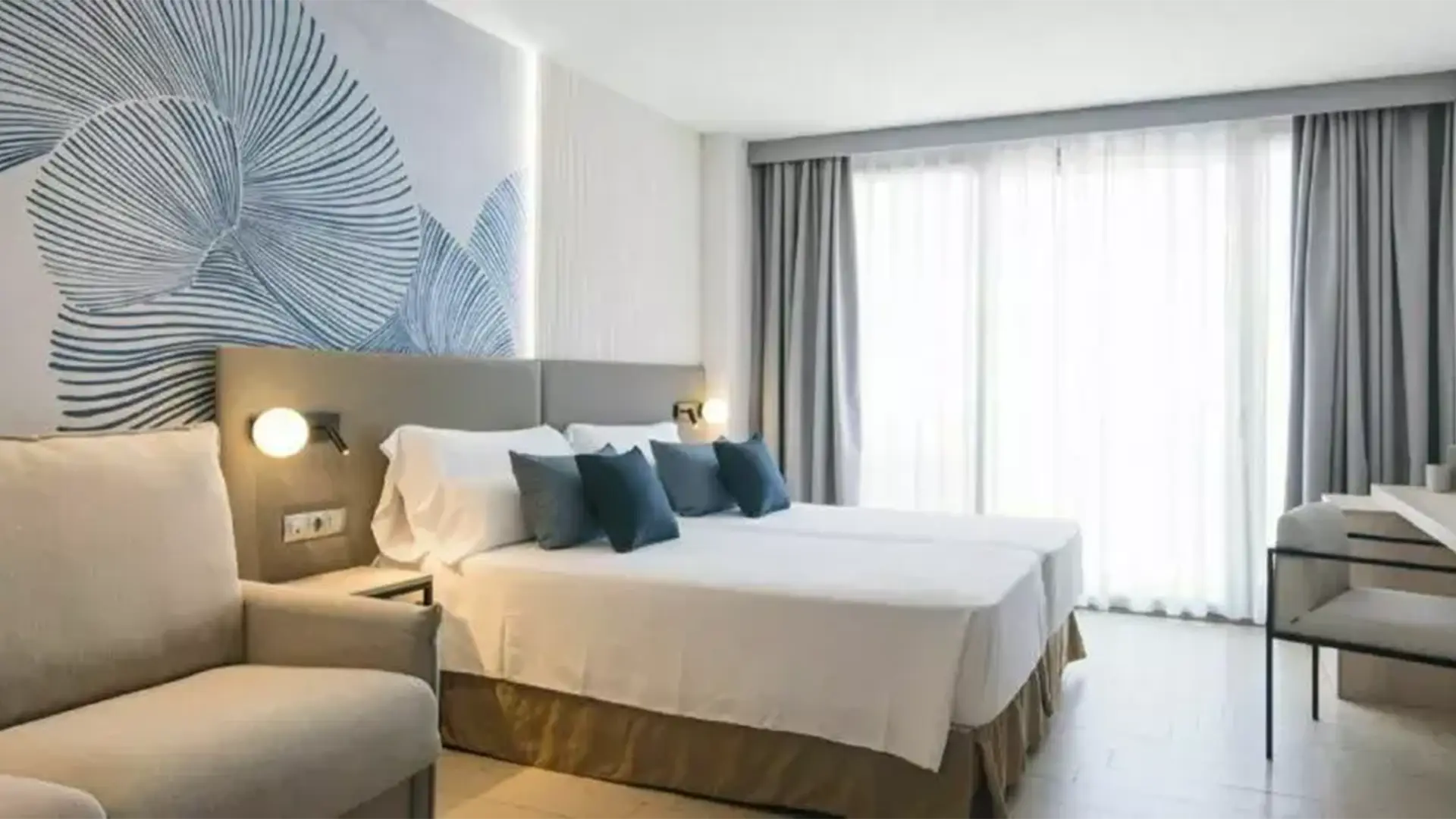 Diamante Beach Hotel