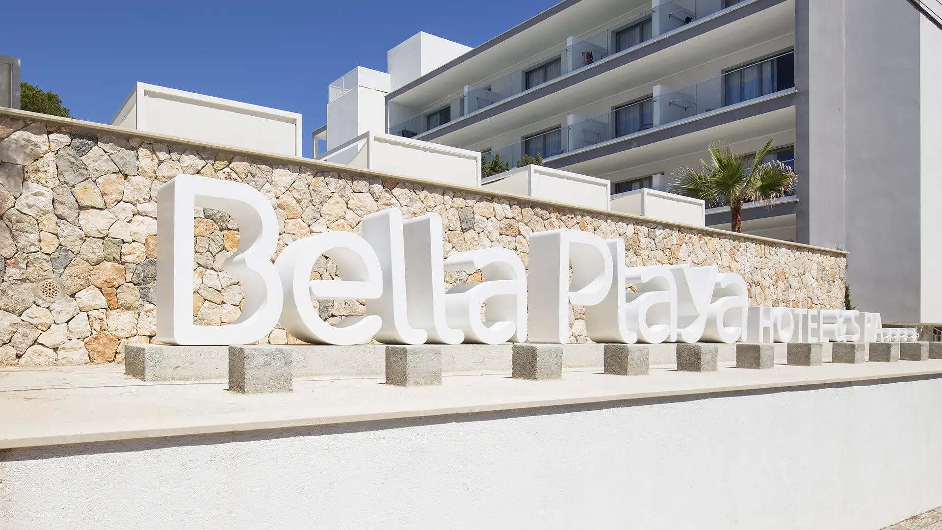 Bella Playa Hotel