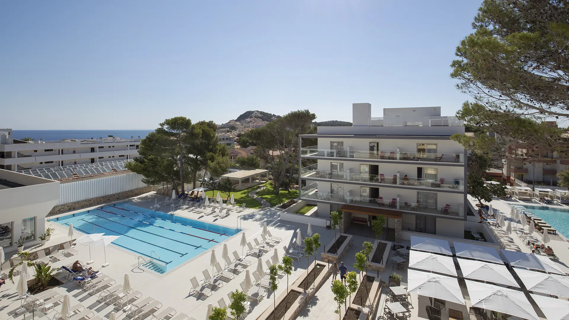 Bella Playa Hotel