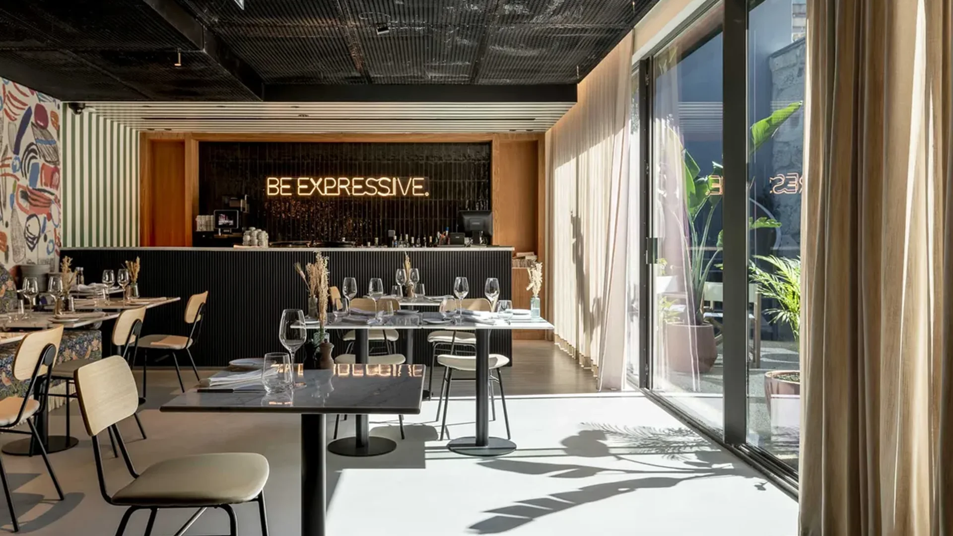 Art Core Hotel