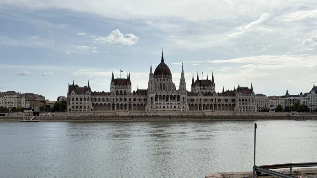 budapest danube river cruise