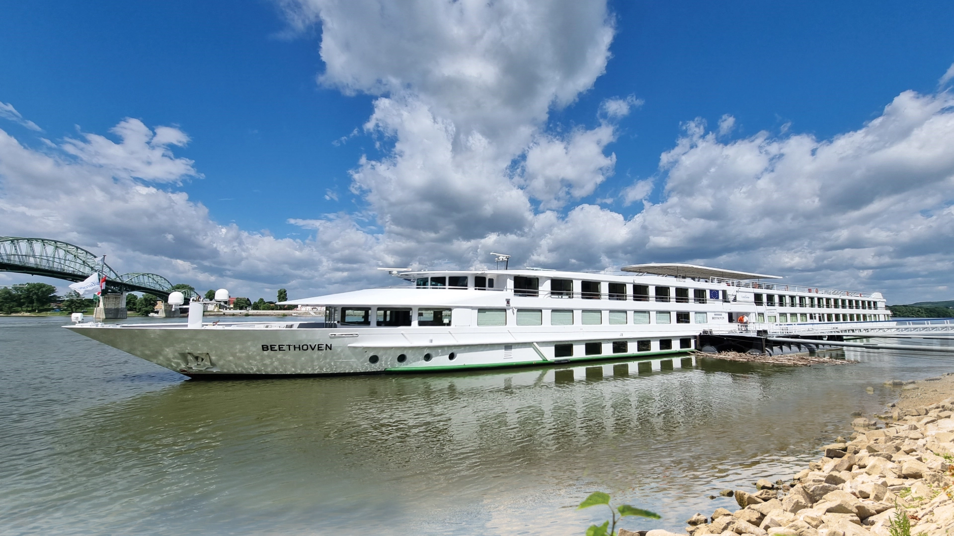 ms beethoven danube river cruise